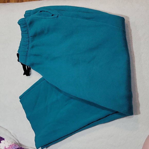 Victoria's Secret PINK Pants - Picture 4 of 11